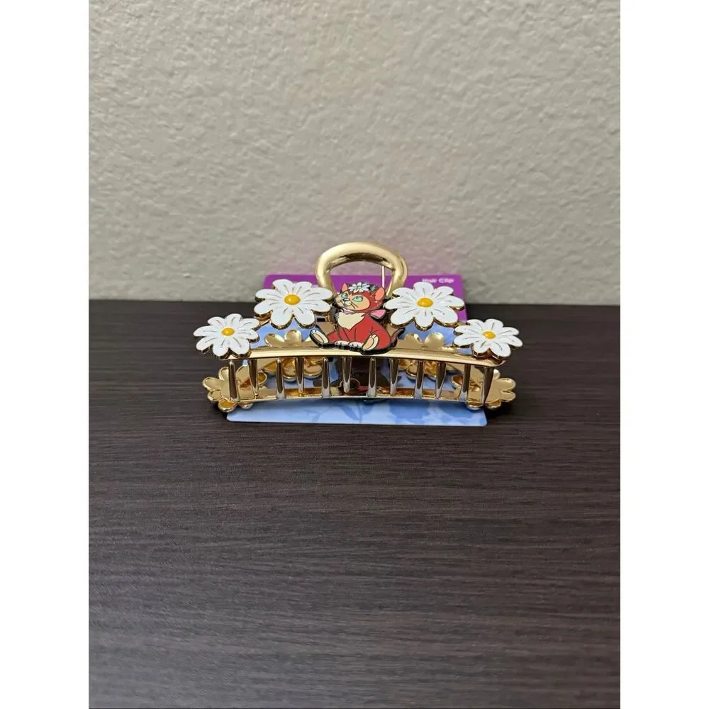 Disney Alice in Wonderland Dinah Daisies Metal Claw Hair Clip